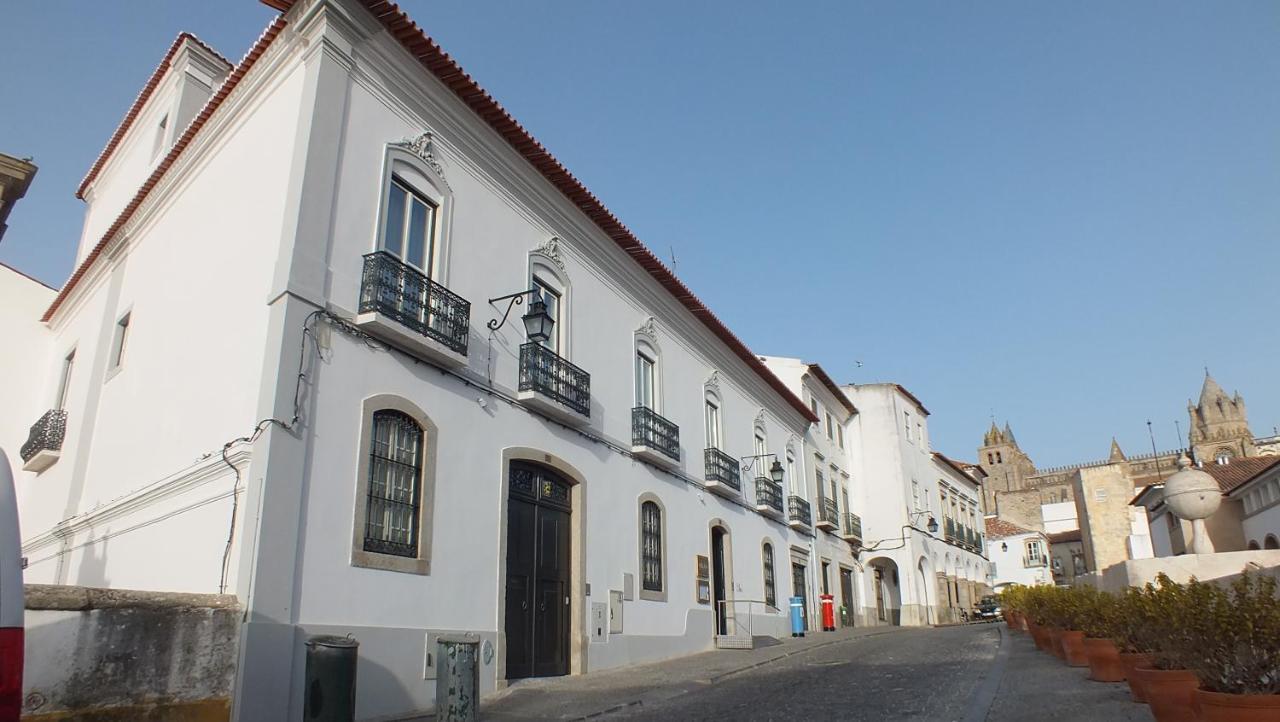 Mourasuites Hotel Évora Dış mekan fotoğraf